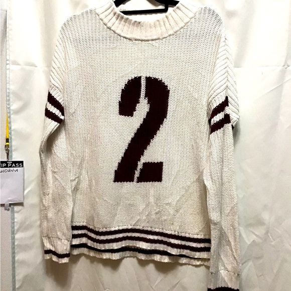 Hollister sweater - Picture 1 of 4